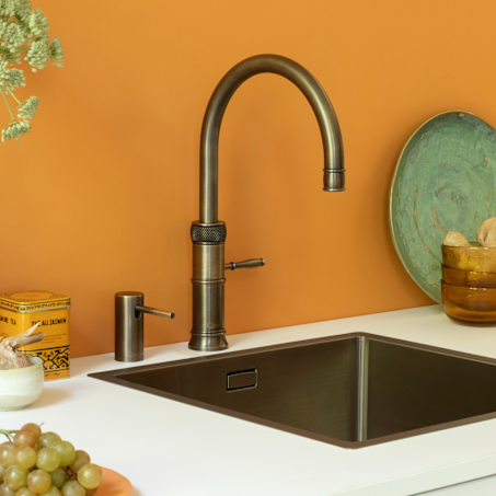 18.4 Classic Fusion round Patinated Brass Orange